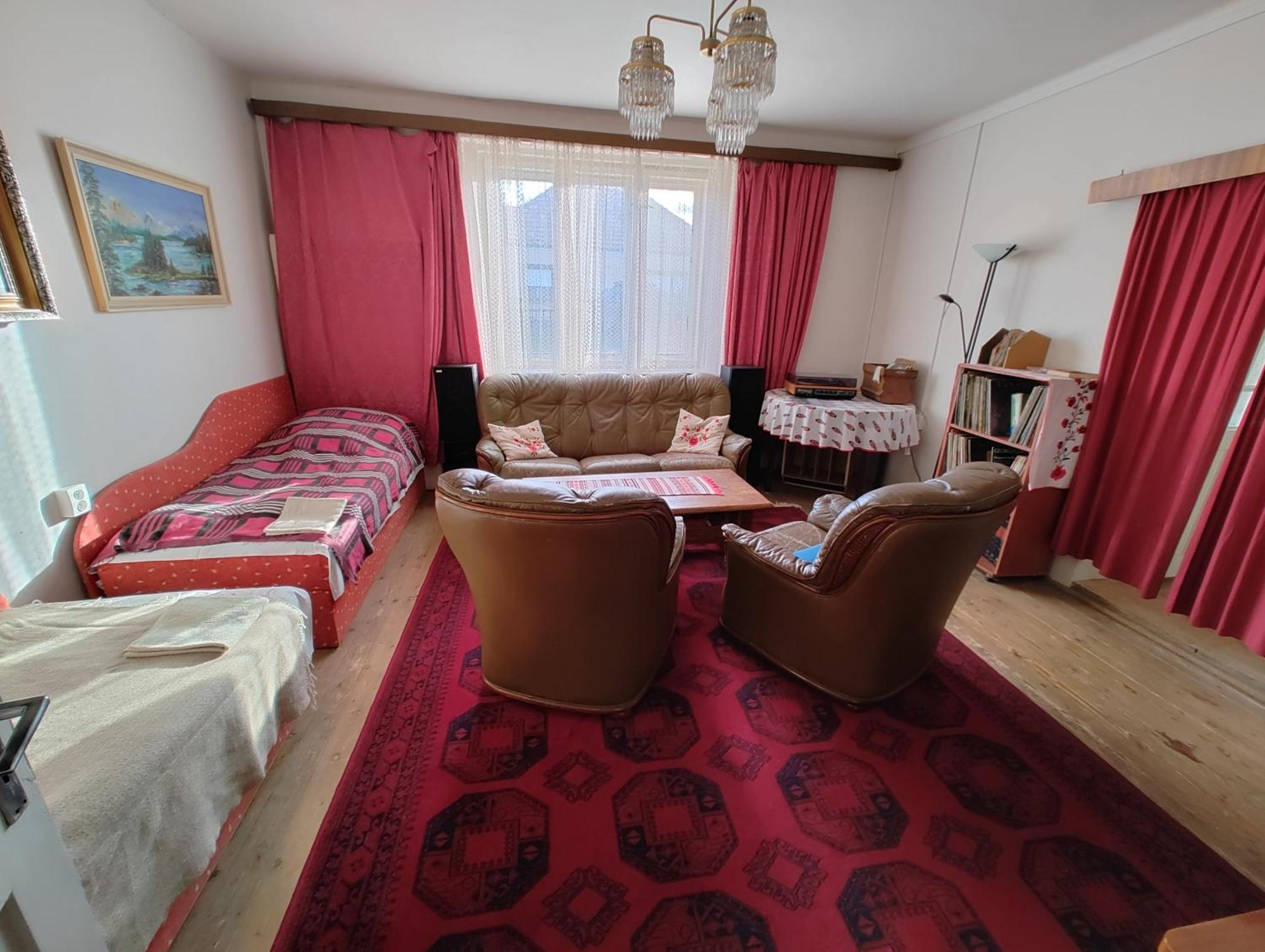 Гостевой дом Vinyl House Strekov Экстерьер фото